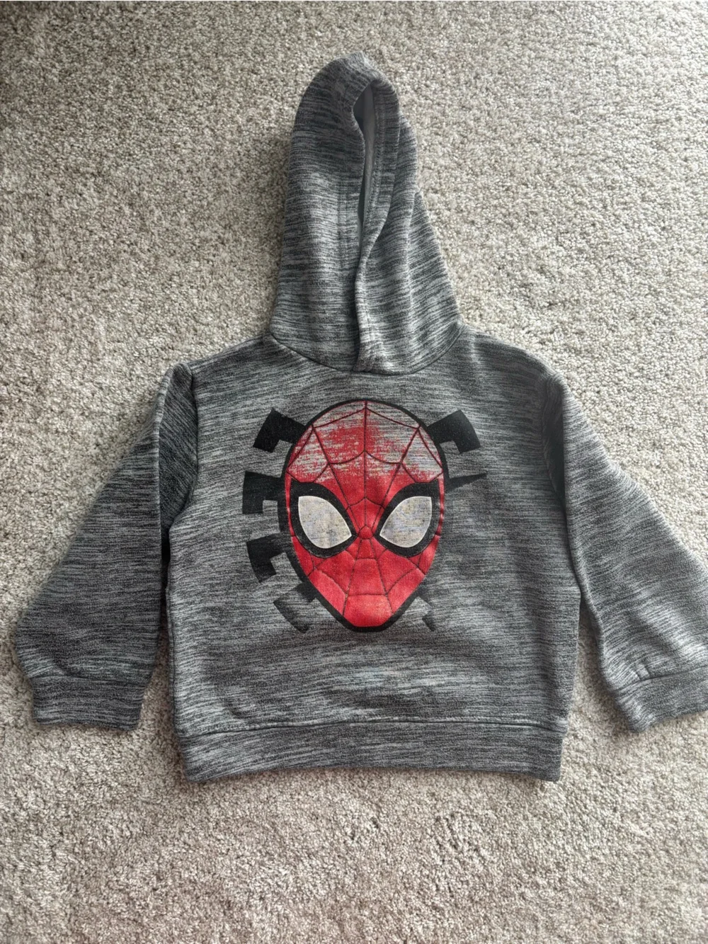 Boys size 5T hoodies - Spiderman, The Grinch & Old Navy, set of 4